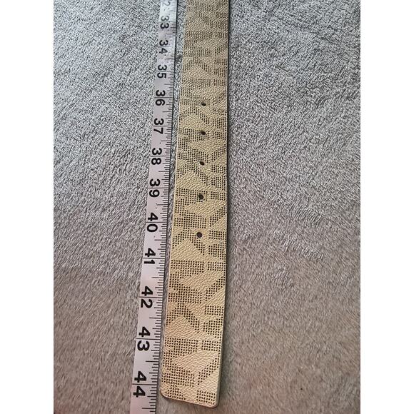 Michael Kors Logo Reversible Belt - Medium Vanilla/Beige